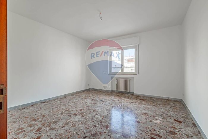 Appartamento trilocale in vendita in Via Labriola, Capurso