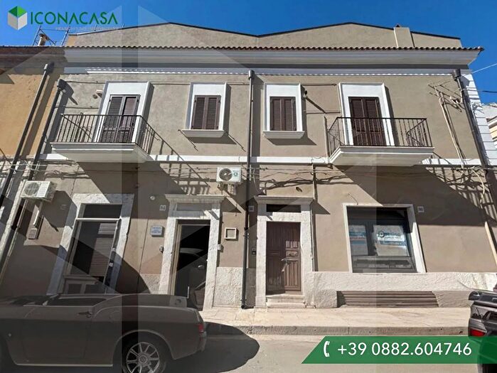 Appartamento con 7 locali in vendita in Via Belmonte, San Severo