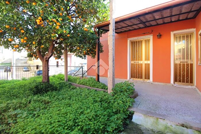 Casa trilocale in vendita in Via Torre Telegrafo, Villa San Giovanni