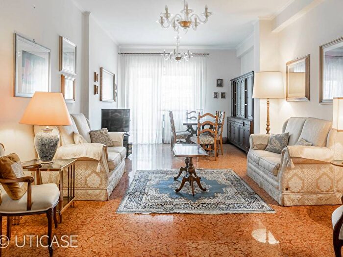 Appartamento trilocale in affitto in Via Amedeo Modigliani, Ardeatino Montagnola, Roma