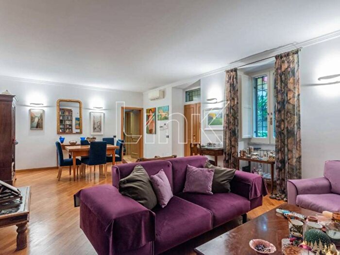 Appartamento quadrilocale in affitto in via Dei Serpenti, Monti, Roma
