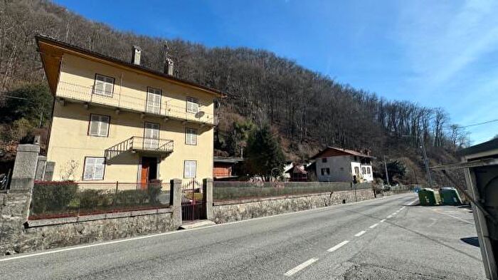 Casa con 6 locali in vendita in Campiglia Cervo