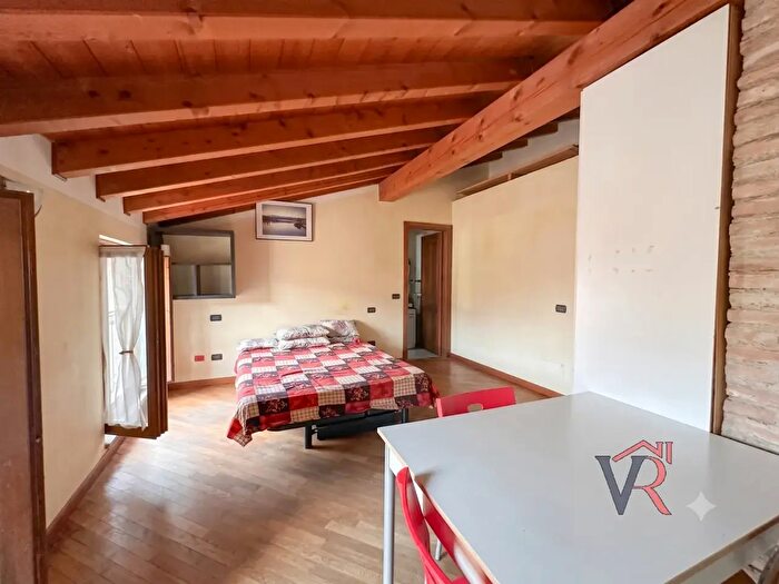 Appartamento monolocale in vendita in Via Paolo Sesto, Dello
