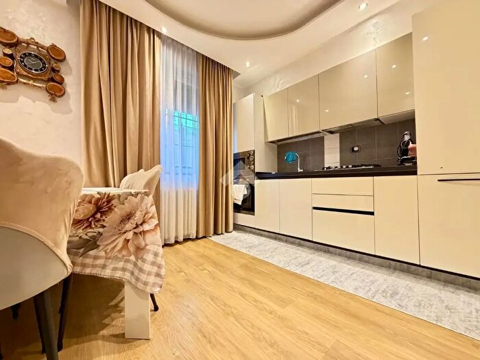 Appartamento bilocale in vendita in Via Monsignor GCarenzi, Castiglione DAdda