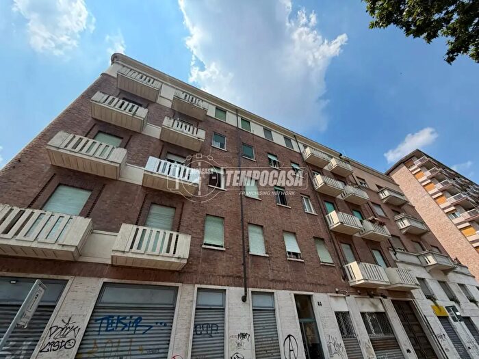 Appartamento bilocale in vendita in Corso Alessandro Tassoni, Torino