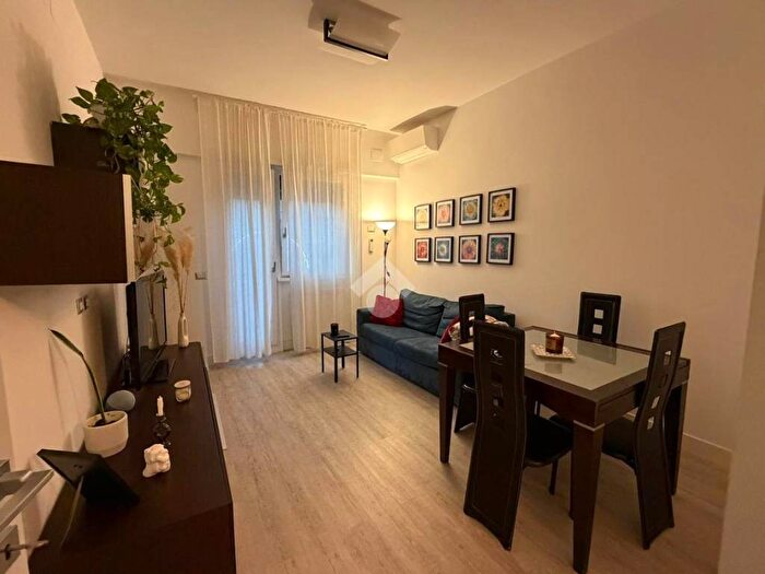 Appartamento trilocale in affitto in via Giulio Biglieri, Ciampino