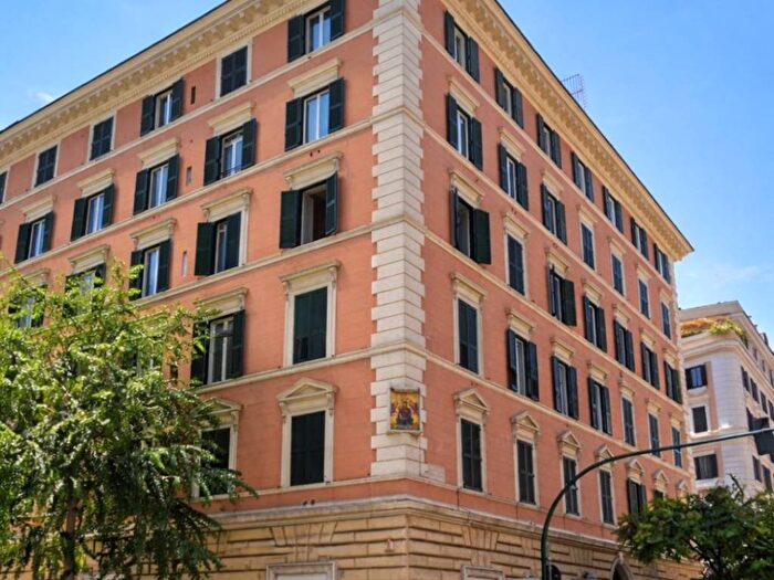 Appartamento in affitto in Via Cola di Rienzo, Prati, Roma