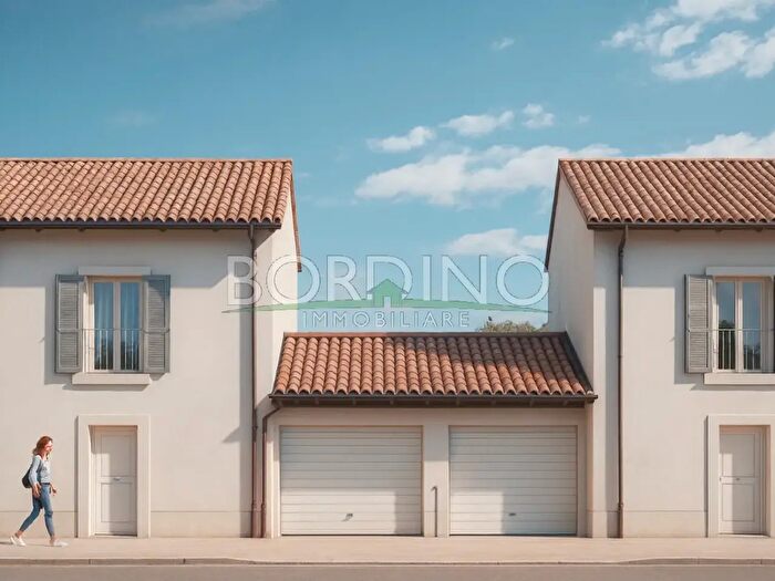 Casa in vendita in Via XI Febbraio Snc, Alba