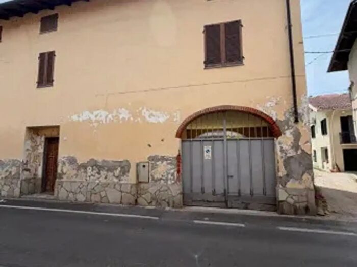 Casa quadrilocale in vendita in Via Vittorio Veneto, Pontestura
