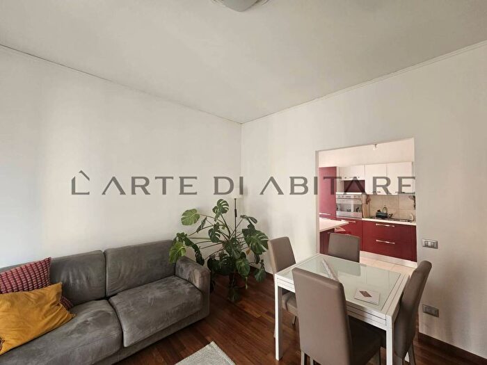 Appartamento trilocale in affitto in Borgo Roma, Verona