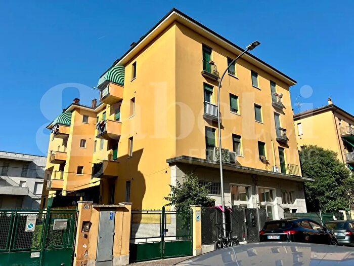 Appartamento bilocale in vendita in Via Alfredo Calzolari, Bologna
