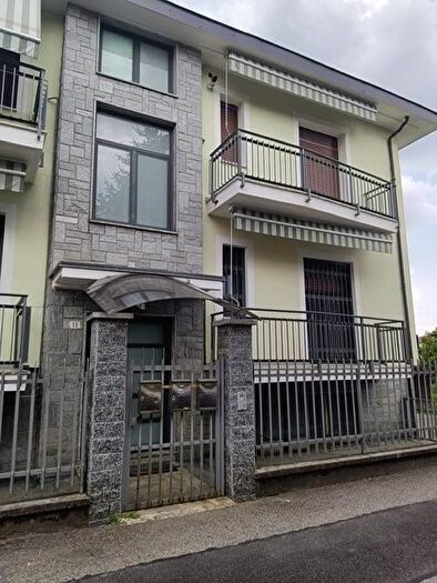 Appartamento trilocale in affitto in Via Lombardia, Alpignano