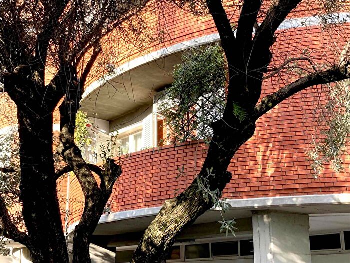 Appartamento con 7 locali in vendita in Massa