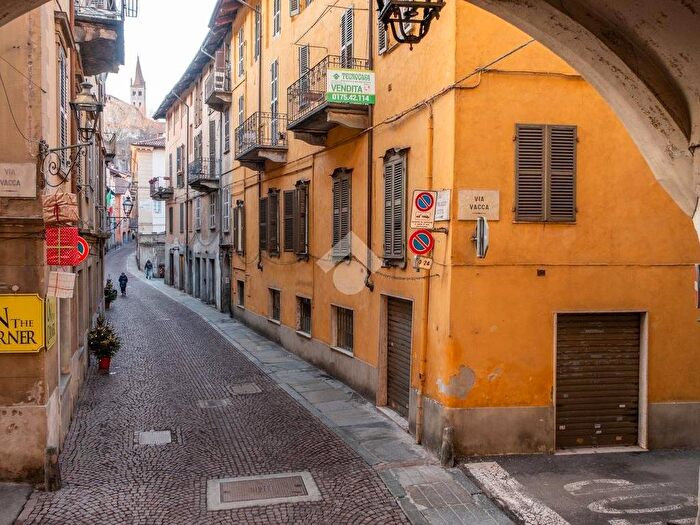 Appartamento bilocale in affitto in Via palazzo di città, Centro, Saluzzo