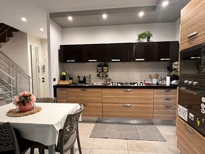 Appartamento quadrilocale in vendita in Vega, Rimini