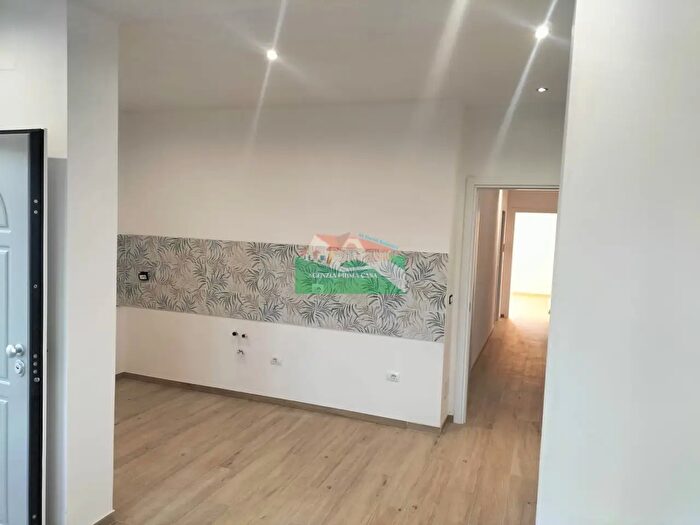 Appartamento trilocale in vendita in Viale F Brunelleschi, Ravenna