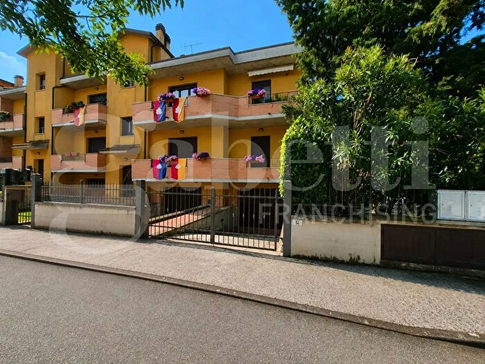 Casa in vendita in Padule Via Sirmione, Gubbio