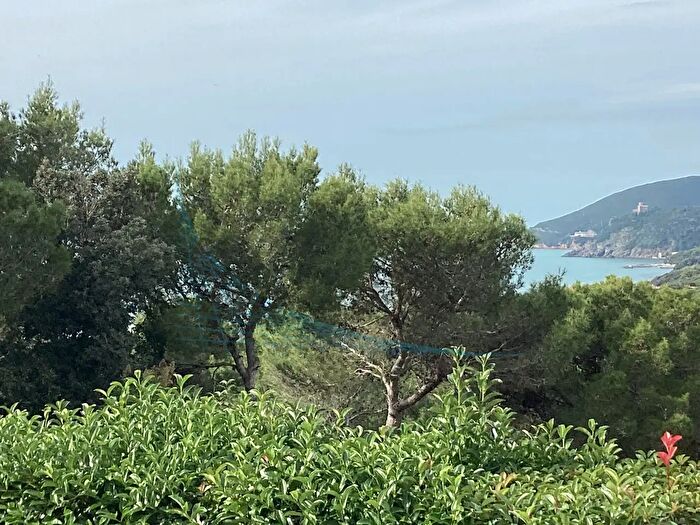 Casa con 6 locali in vendita in Via delle Rose, Rosignano Marittimo