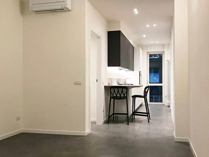 Appartamento trilocale in affitto in Via Giuseppe Antonio Borgese, Cenisio, Milano