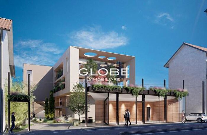 Appartamento con 5 locali in vendita in Via Robassomero, Cirie