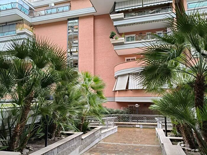 Appartamento monolocale in affitto in Via Copenaghen, Roma