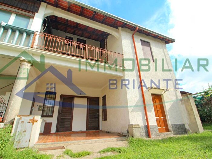 Casa trilocale in vendita in Via Roma, Golasecca