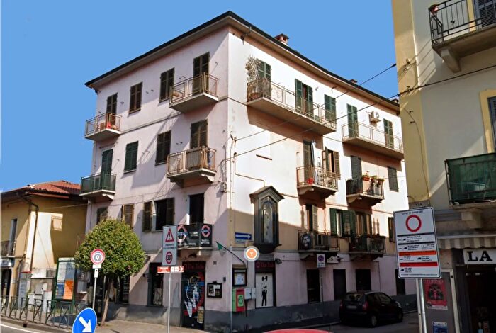 Appartamento trilocale in vendita in Via Paleologi, Chivasso