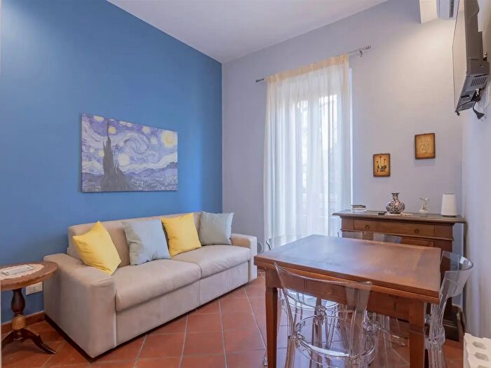 Appartamento trilocale in affitto in Firenze