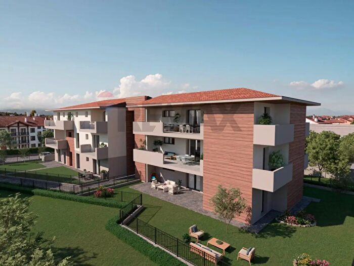 Appartamento bilocale in vendita in Via Biava, Cenate Sotto