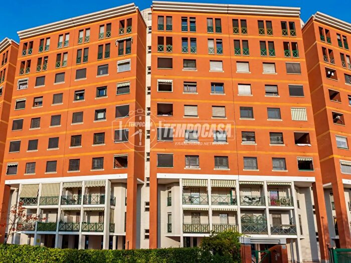 Appartamento quadrilocale in vendita in Via Pietro Cossa, Torino