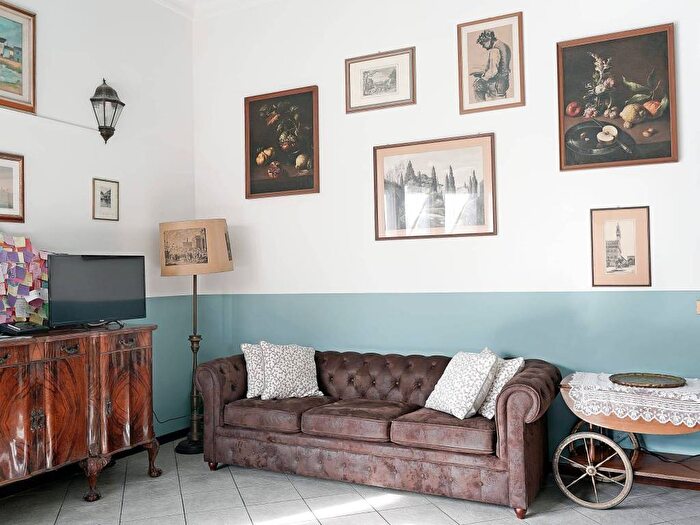 Appartamento trilocale in affitto in Viale dei Mille, Campo di Marte, Firenze