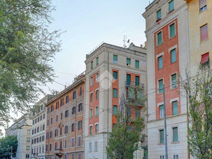 Appartamento quadrilocale in affitto in Viale Manzoni, Esquilino, Roma