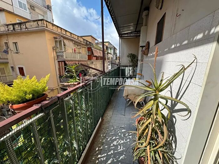 Appartamento bilocale in vendita in Napoli