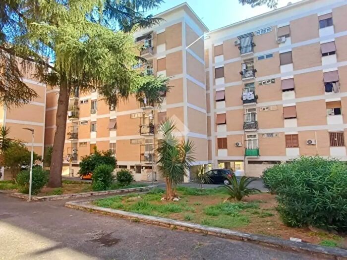 Appartamento bilocale in vendita in Via Giovanni Michelotti, Roma