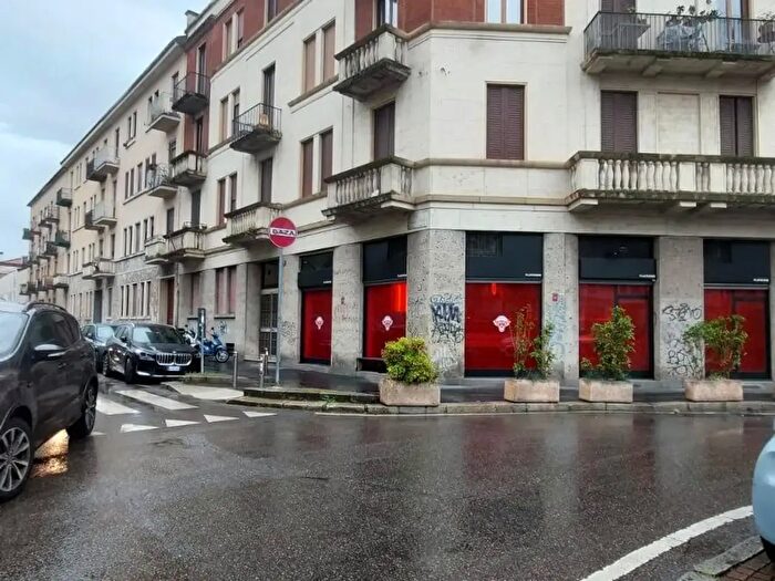 Appartamento bilocale in affitto in Via Franco Tosi, Milano