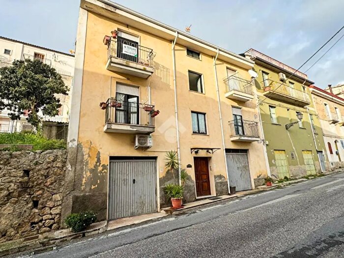 Appartamento bilocale in vendita in Via Nazionale, Amantea