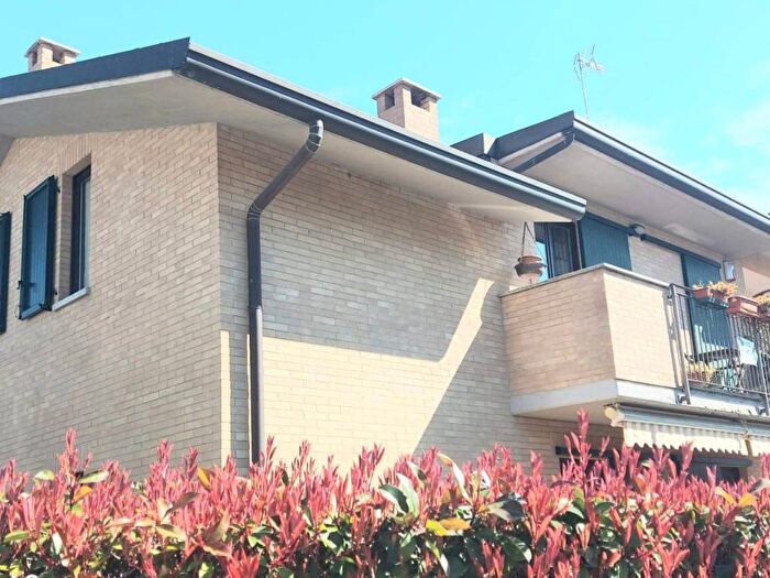 Appartamento bilocale in affitto in Via Cardinale Andrea Carlo Ferrari, Centro, Cislago