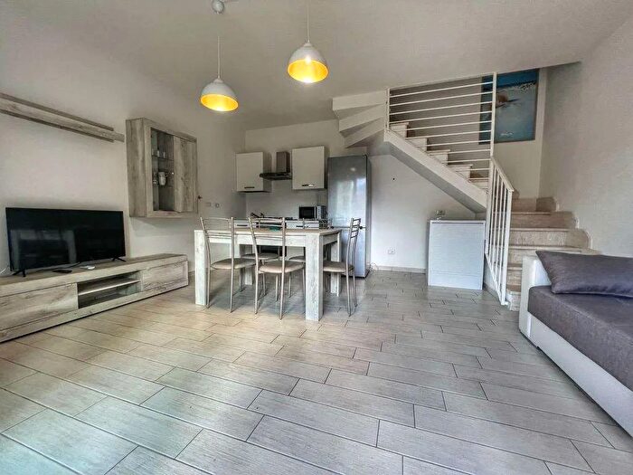 Casa trilocale in vendita in Via Asia, Viddalba