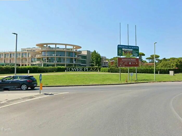 Casa con 12 locali in vendita in Pisa