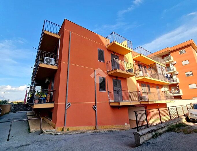 Appartamento trilocale in vendita in Via Tenente Morici, Villabate