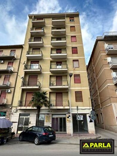 Appartamento con 5 locali in vendita in Viale della Vittoria, Canicatti