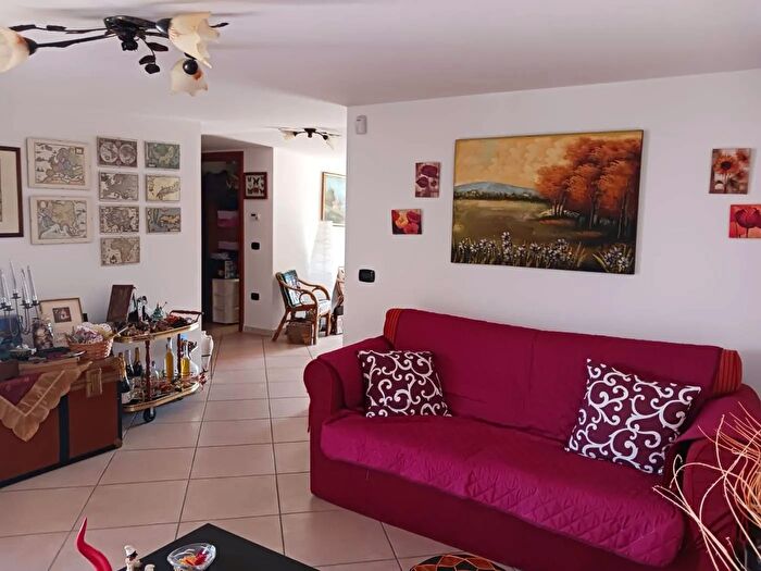 Casa trilocale in vendita in Via Ranfone Mercato San Severino Salerno, Mercato San Severino