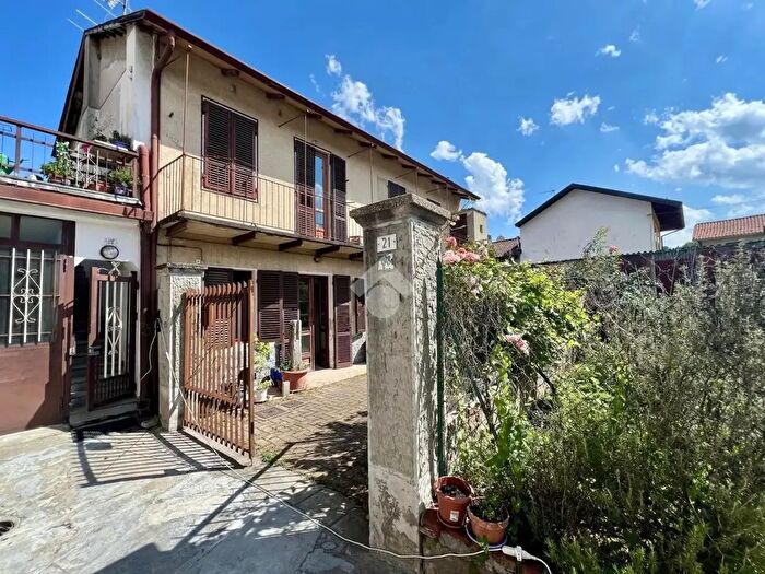 Casa con 5 locali in vendita in Via G B Viotti, Rivoli