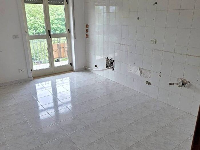 Appartamento con 5 locali in affitto in Via Giugliani, San Gennaro Vesuviano