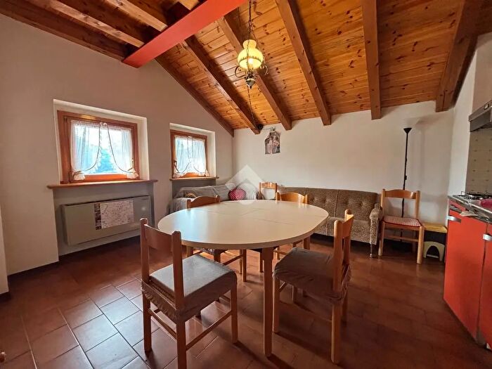 Appartamento con 5 locali in vendita in Via lArzè, Val di Zoldo