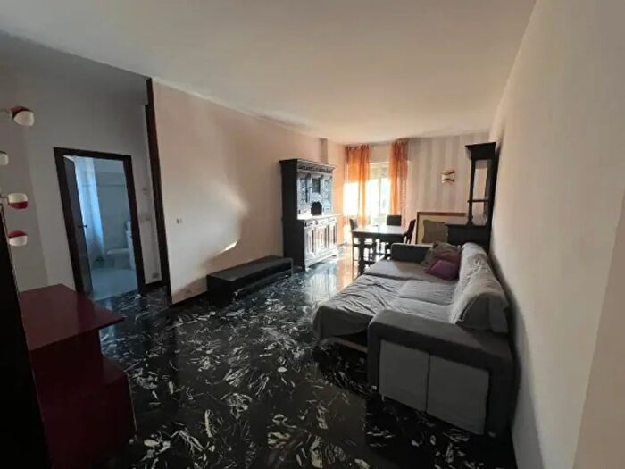 Appartamento con 5 locali in vendita in Corso Aprile, Asti