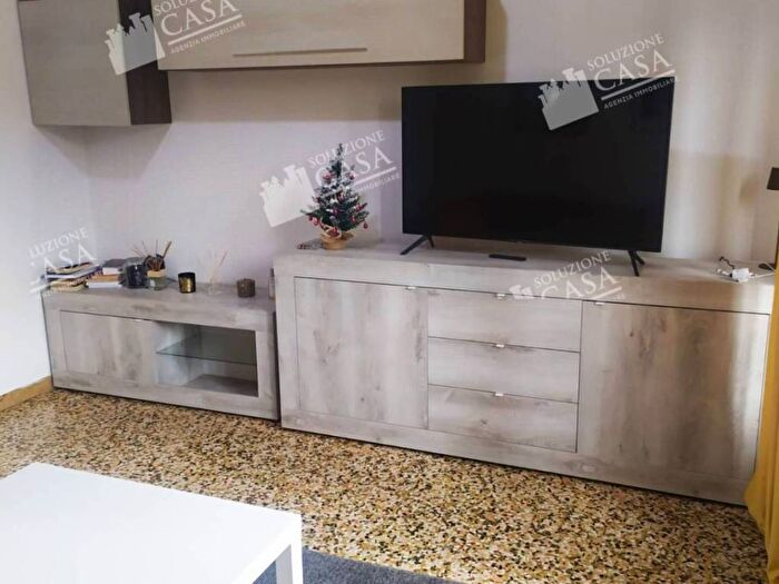 Appartamento quadrilocale in affitto in Cento Paese, Cento