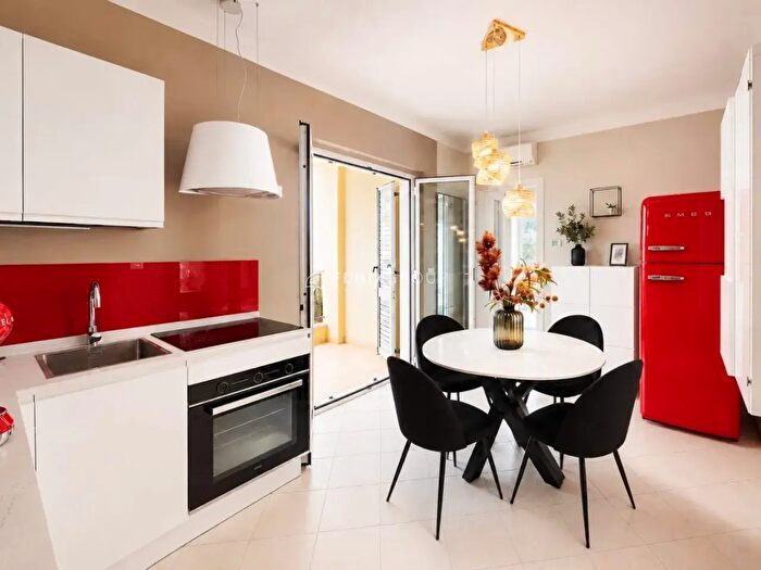 Appartamento trilocale in vendita in Via Alessandro Volta, San Benedetto Del Tronto