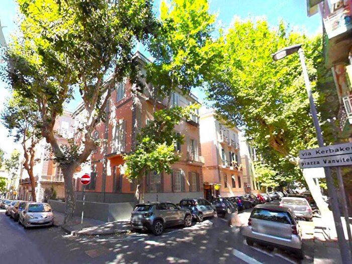 Appartamento monolocale in affitto in Vomero, Napoli