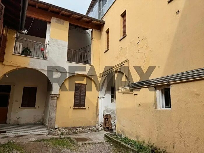 Casa con 18 locali in vendita in Via Frangi, Villa Guardia